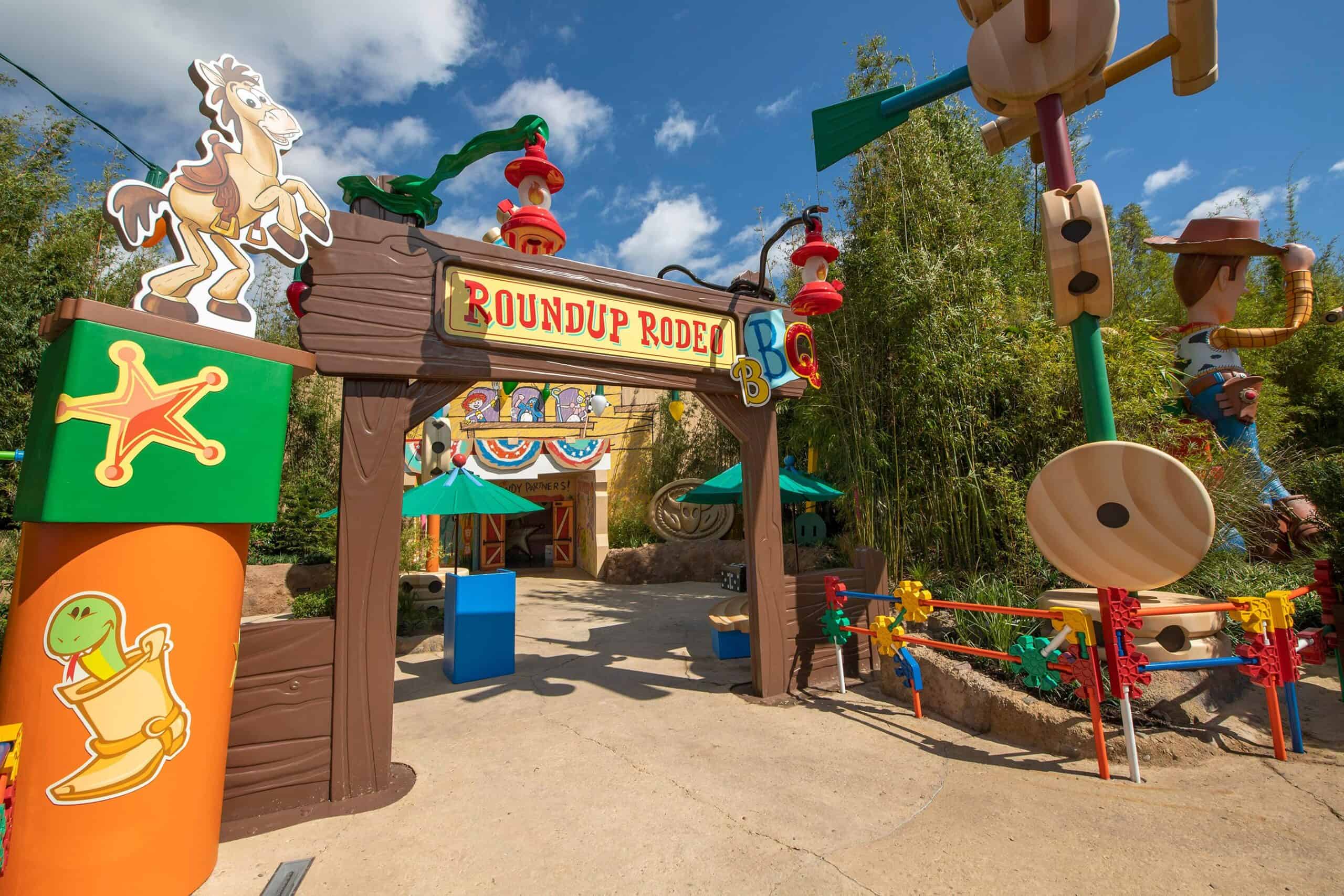 2024 disney dining plan - Roundup Rodeo BBQ